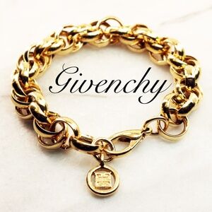 ⚜️ Vintage GIVENCHY Gold Logo Bracelet